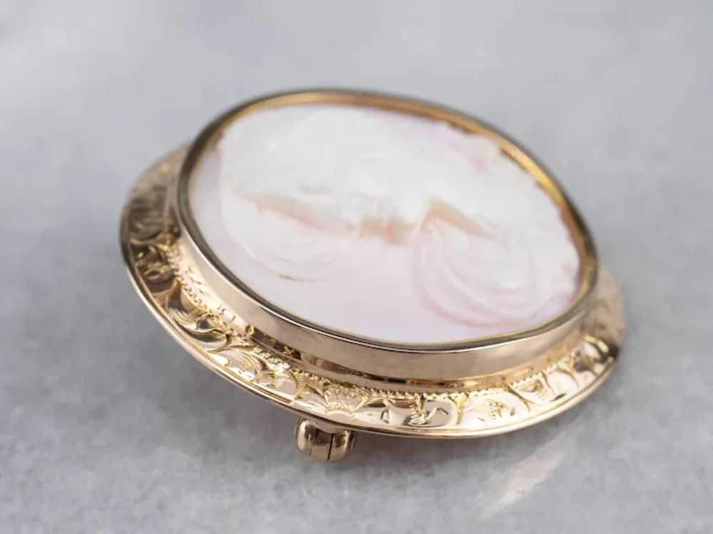 Sweet Vintage Pink Shell Cameo Brooch - image 5