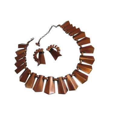 Renoir Pentagon-shaped Link Copper Choker Necklace