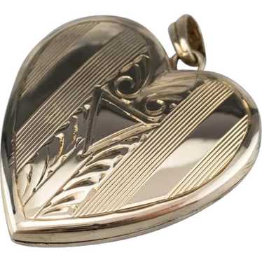 Sweet Heart Engraved 10 Karat Gold Locket