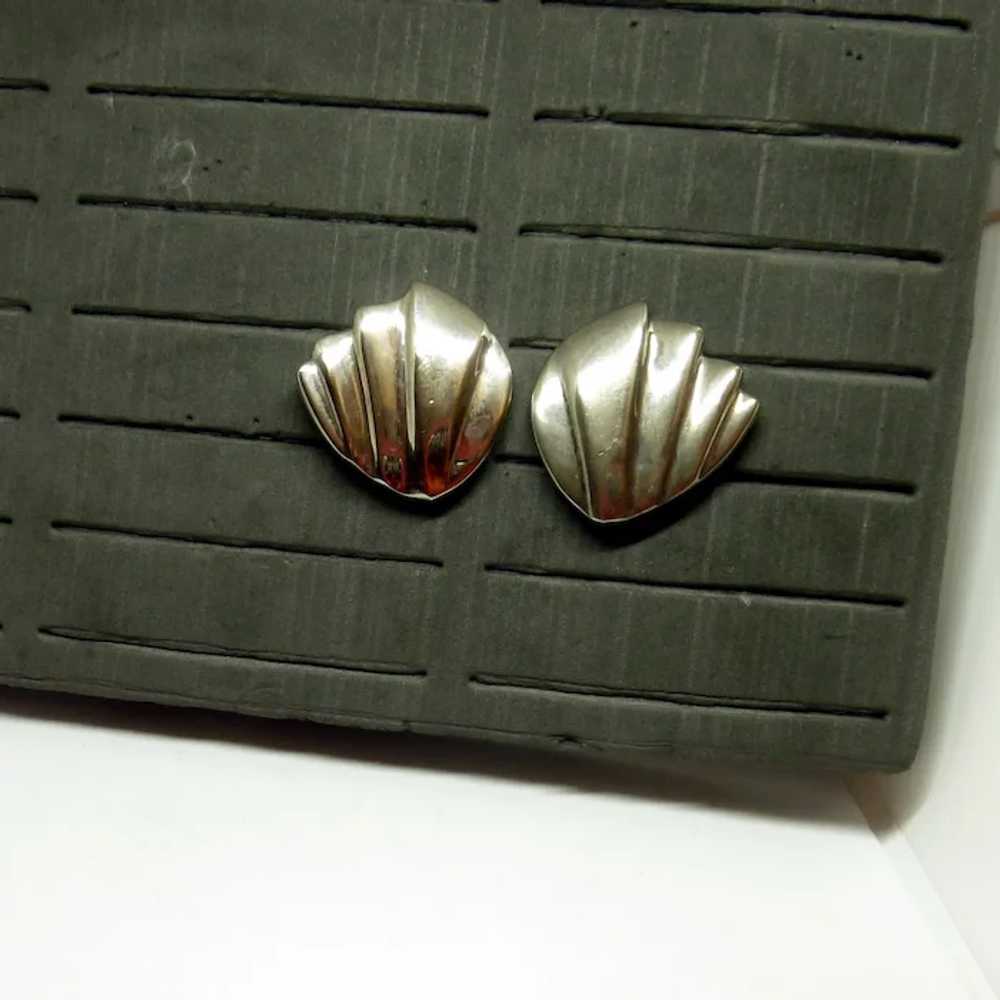 Silver Tone Chunky Clip On Earrings 1980’s - image 5