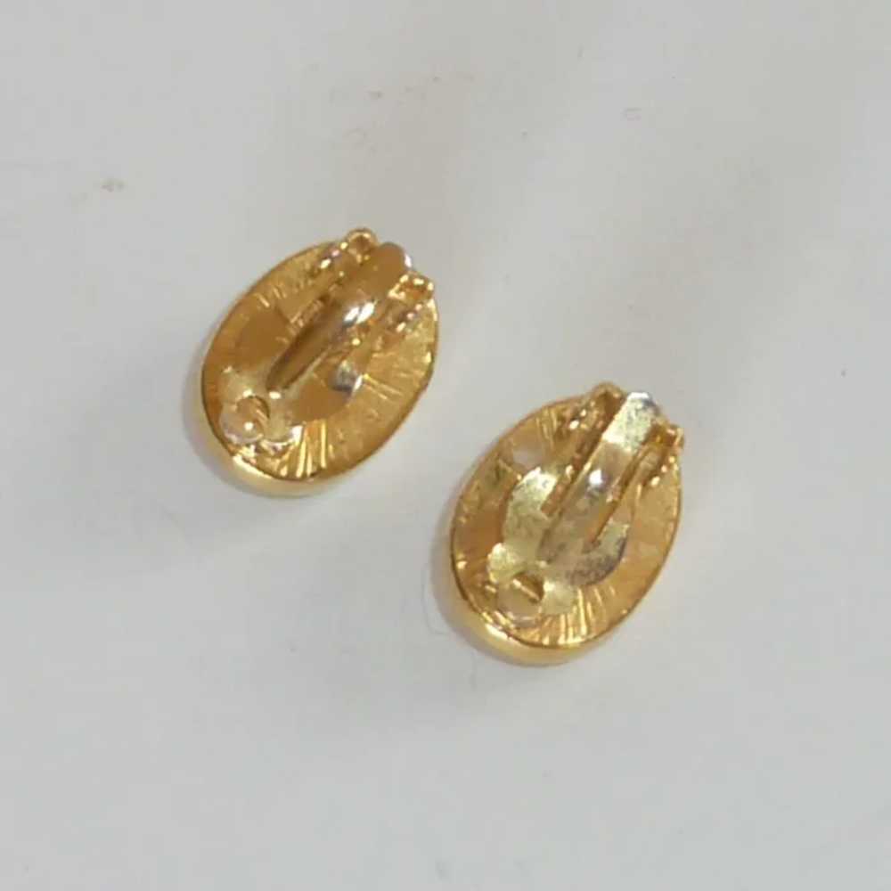 Small Gold Tone Oval Blue Glass Clip On Earrings - image 2