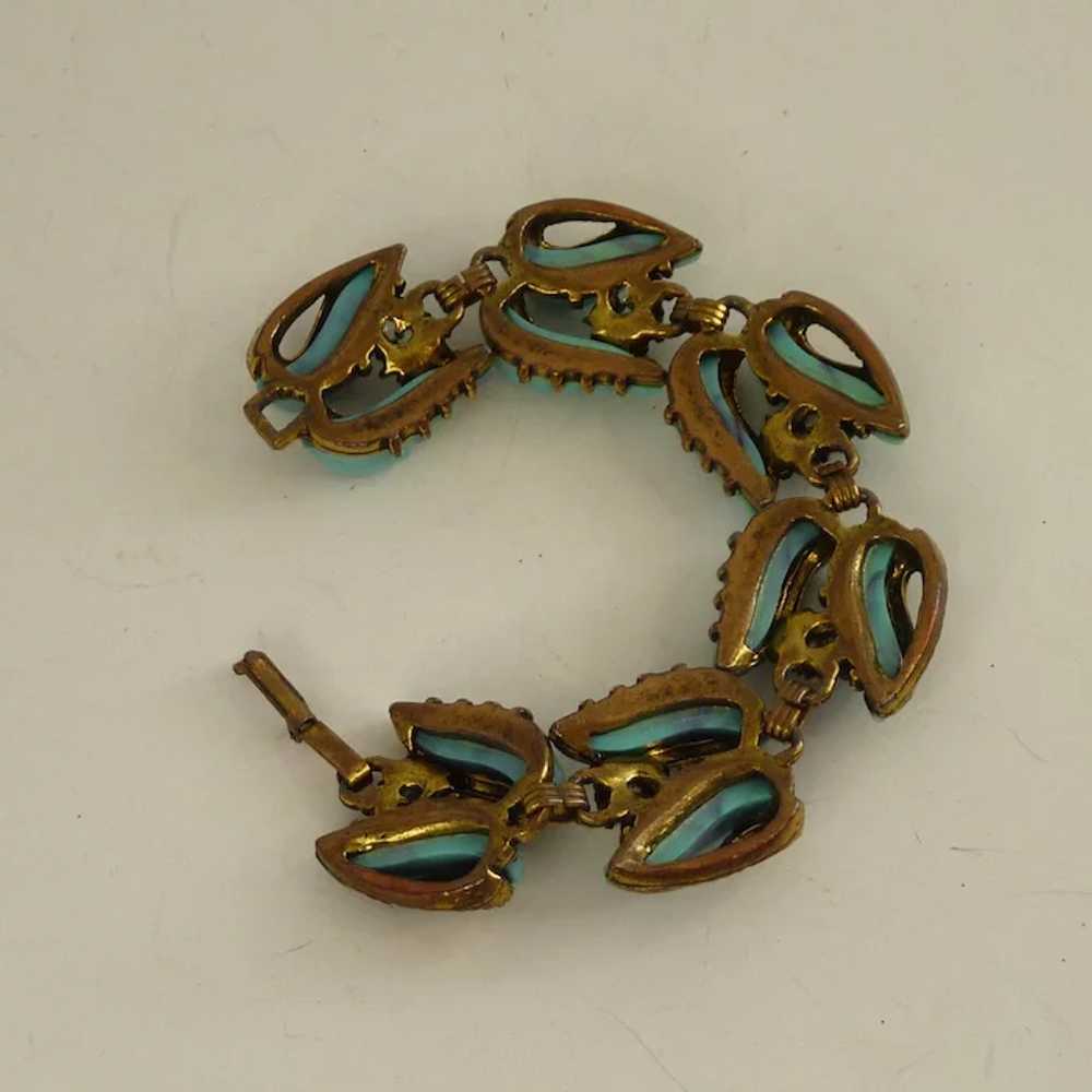 1950’s Gold Tone Blue Aqua Leaf Bracelet - image 4