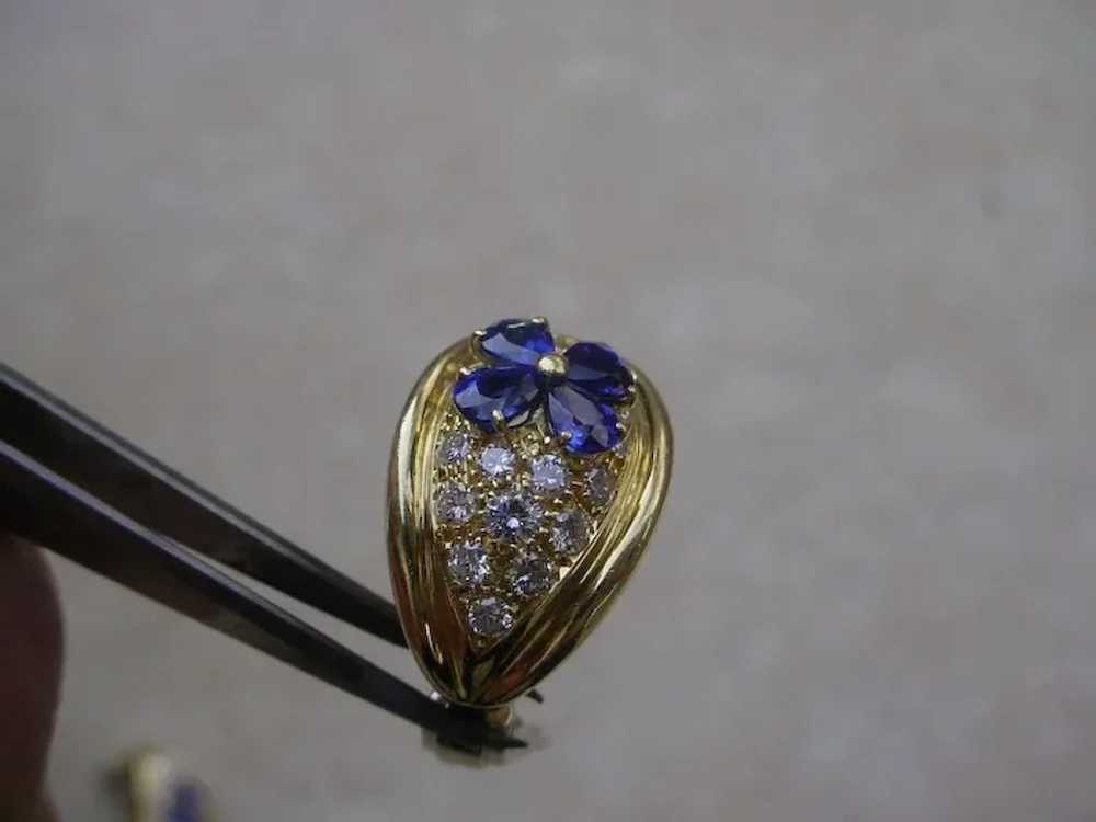Gorgeous 18K Gold Diamond and Sapphire Earrings. - image 5