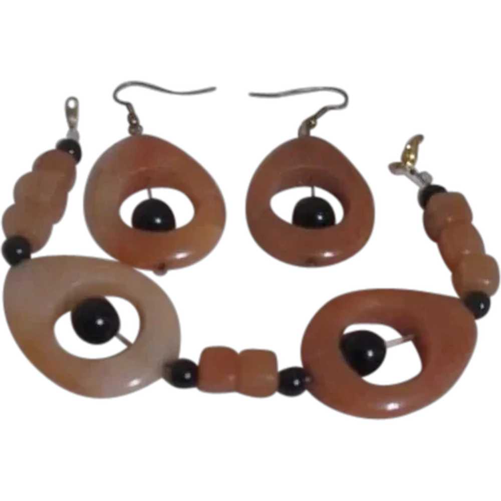 Butterscotch and Black Bracelet and Earrings Set - image 1