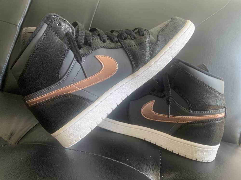 Jordan Brand × Nike Jordan 1 - image 6