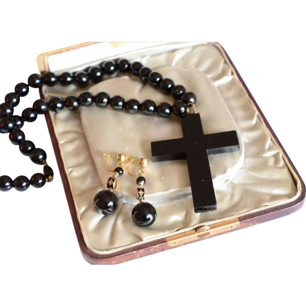 Victorian Large Mourning Jet Necklace with Cross … - image 1