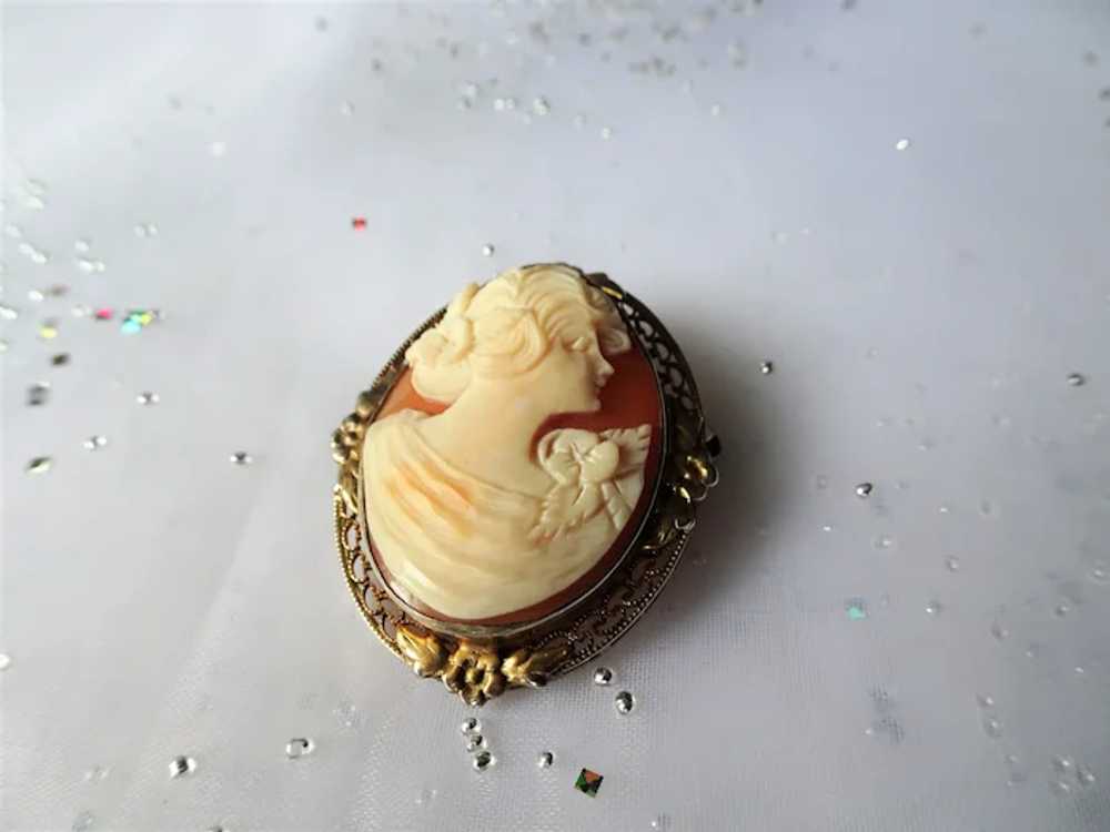BEAUTIFUL Antique Cameo Brooch,Hand Carved Shell … - image 3