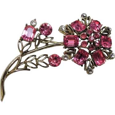 BEAUTIFUL Faceted Pink Glass Flower Brooch, Figur… - image 1