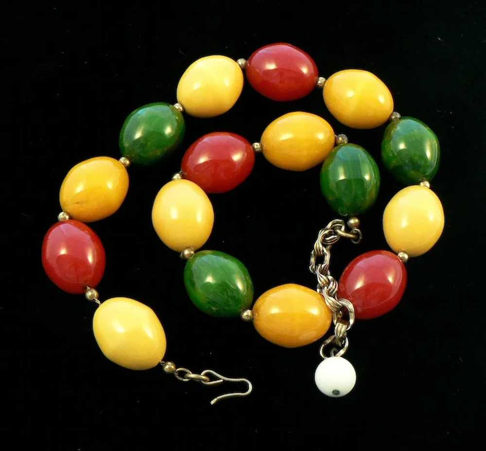 Bakelite Multicolor Bead Necklace - image 2