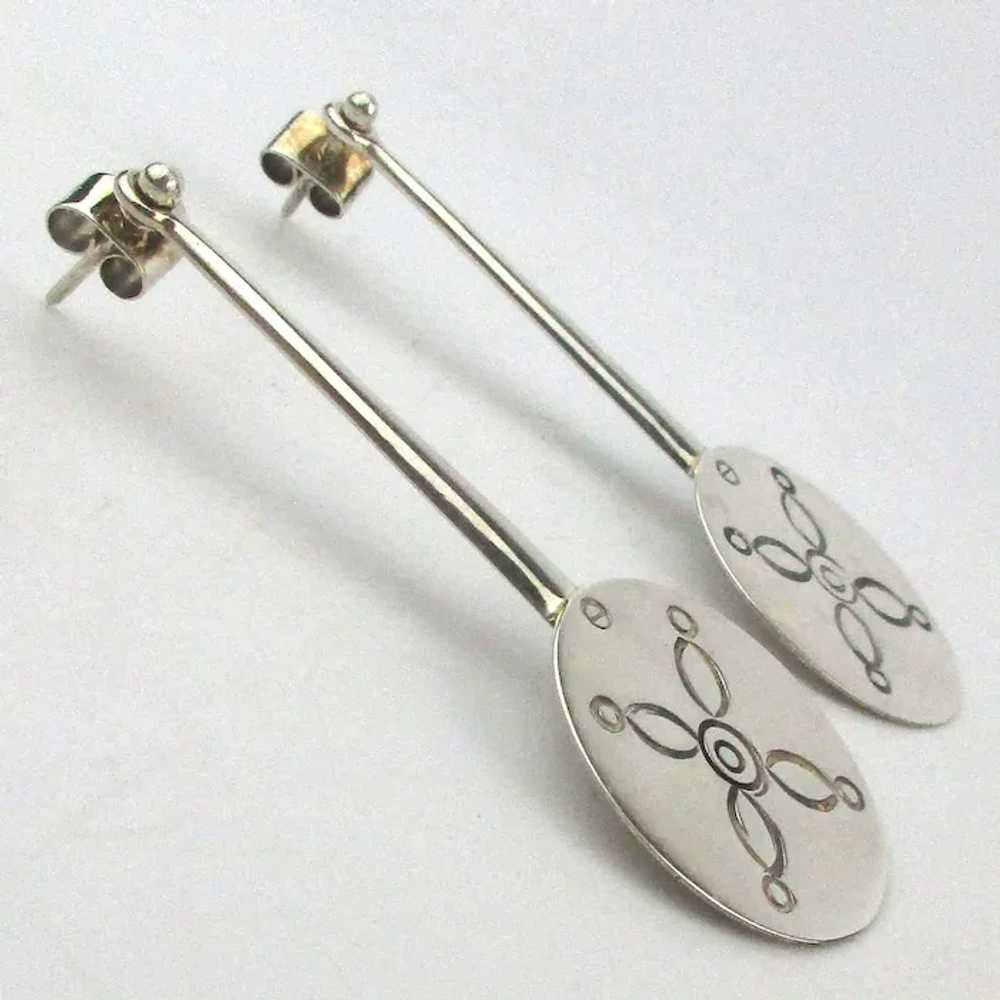 Modernist 950 Silver Pendulum Drop Earrings - image 3