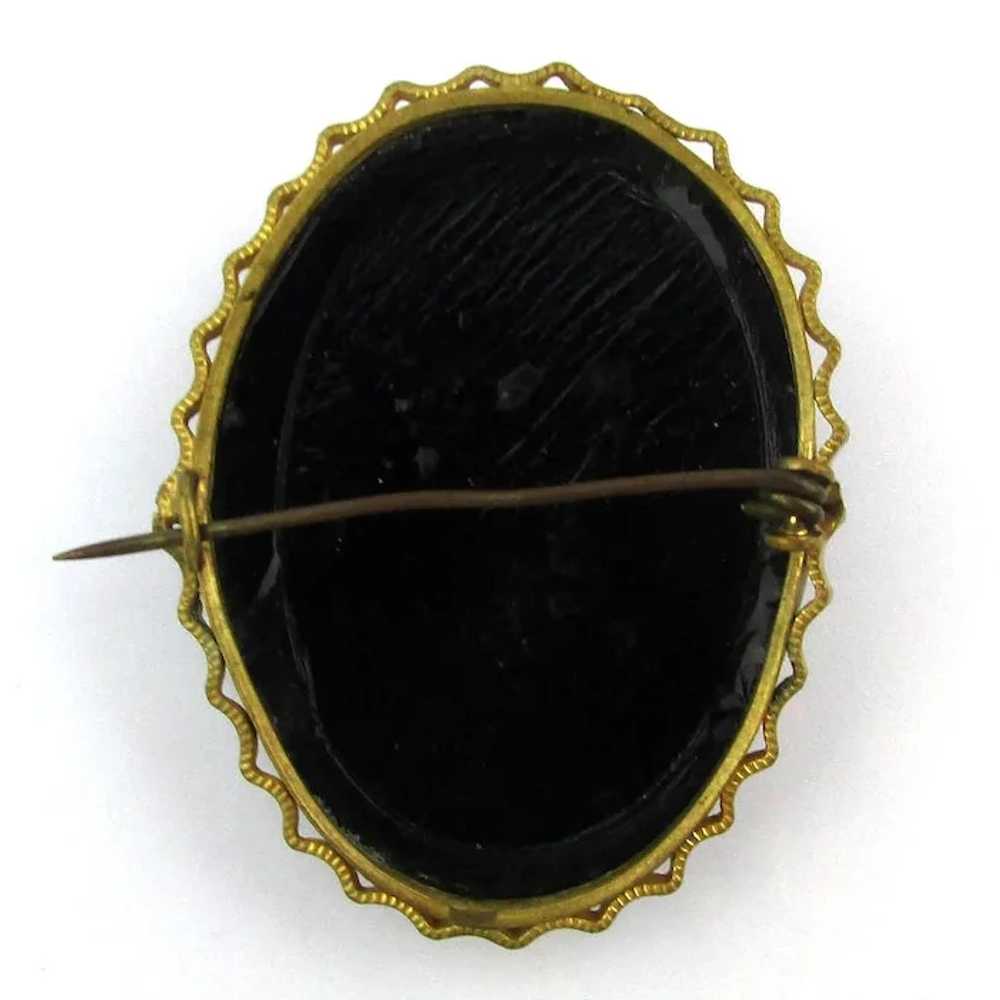 Old Victorian Carved Glass Cameo Pin Brooch - image 5