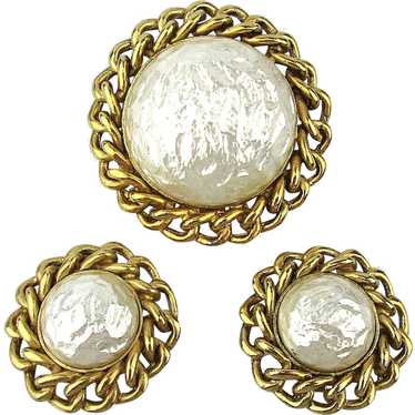 Bold Sarah Cov Faux Mabe Pearl Pin Earrings Set L… - image 1