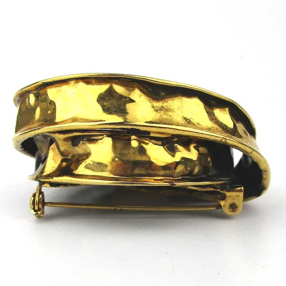 Odd Modernist Hammered Gilt Coil Pin Brooch - image 5