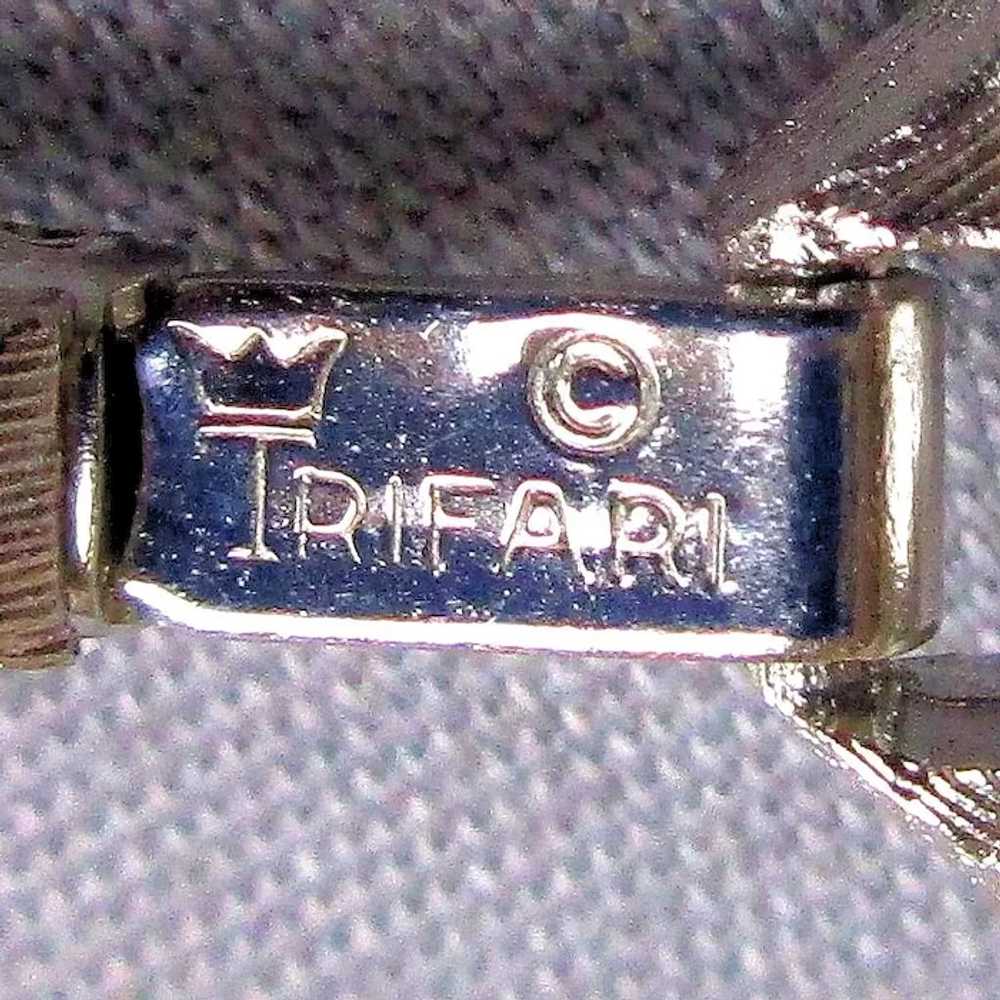 Crown Trifari Silvertone Link Bracelet w/ Faux Pe… - image 5