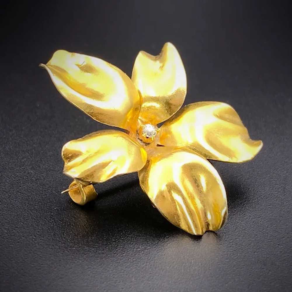 Antique 14K Gold & Diamond Flower Brooch/Pendant - image 2