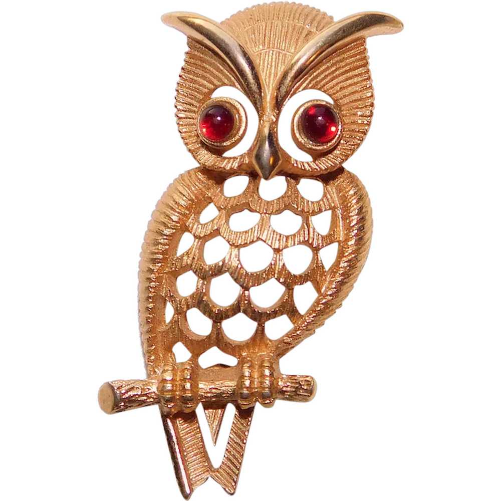 Fabulous LITTLE OWL Signed Vintage Brooch - Glowi… - image 1