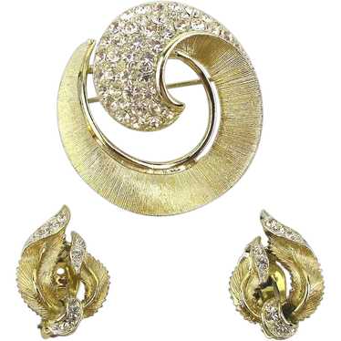 Designer LISNER Rhinestone Pin w/ Earrings Set
