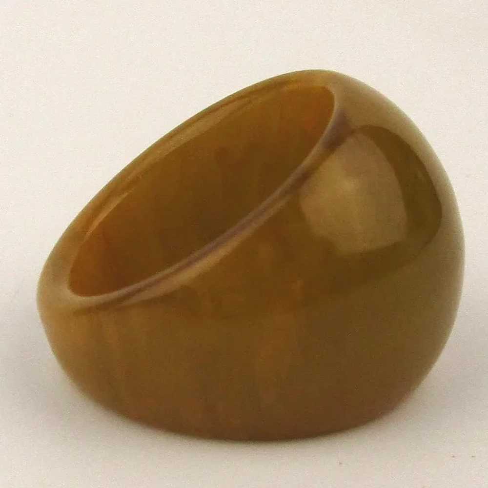 Vintage Bakelite Marbled Olive Drab Dome Ring - image 3