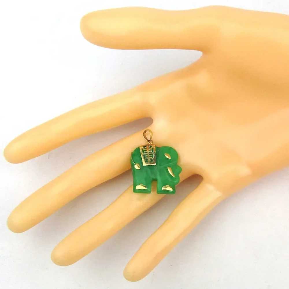 14K Gold Emerald Green Jade Elephant Pendant - image 5