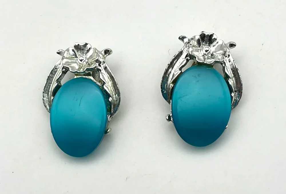 Oval Turquoise Color and Silvertone Flower Clip O… - image 7