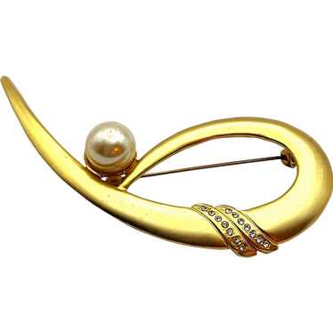 Brushed Goldtone Swirled Brooch with Faux Pearl a… - image 1