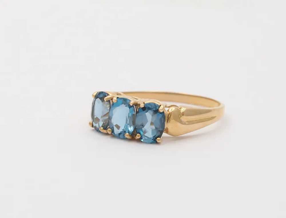 Vintage London Blue Topaz 10K Yellow Gold Band Ri… - image 4