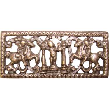 Fabulous 830S Neoclassical Design Vintage Brooch