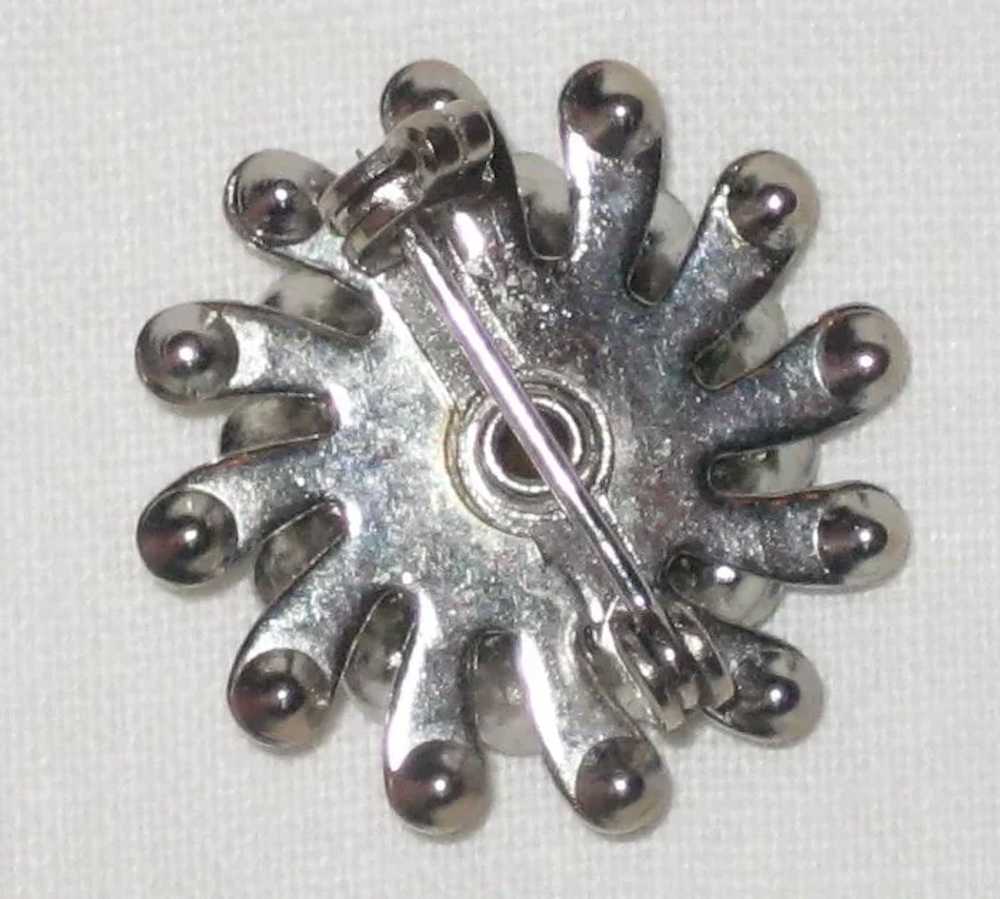 1940's Petite Round Multi Rhinestone Pin - image 4