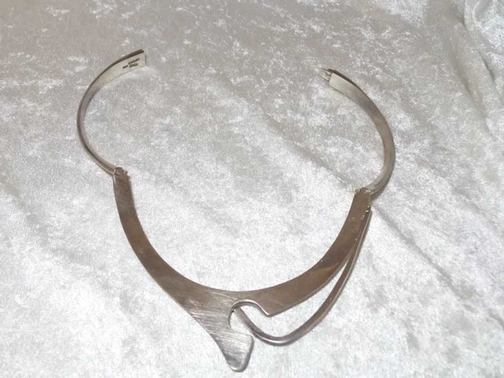 Signed Mexico TH-99 Silver Modernist Collar Choker - image 5