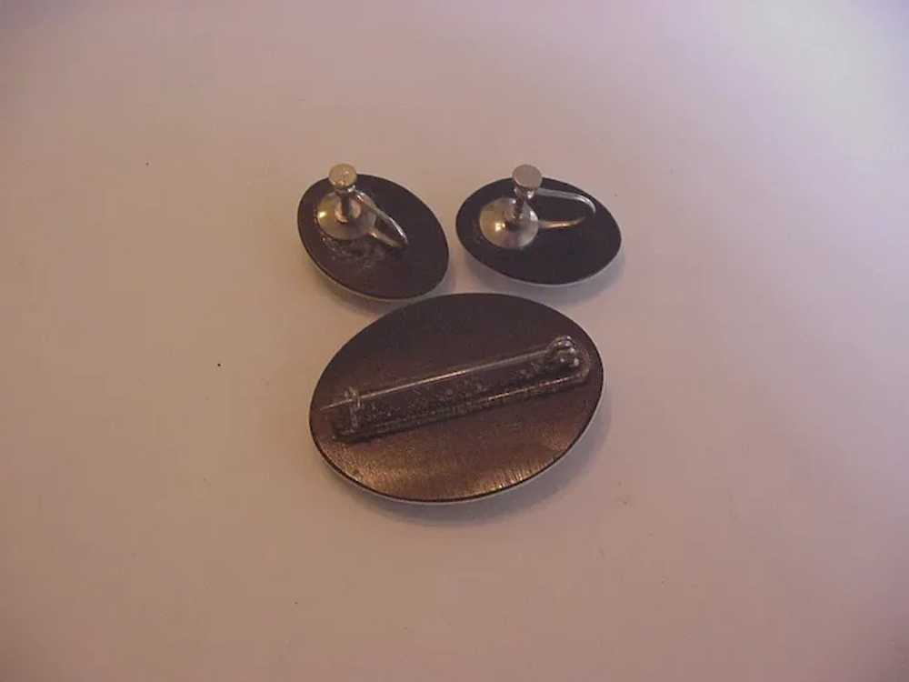 Old Laminated Celluloid Cameo Pin and Earrings - image 4