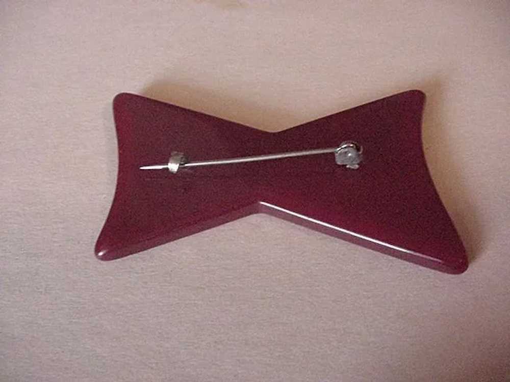 Vintage Bakelite and Rhinestone Bow Pin - image 2