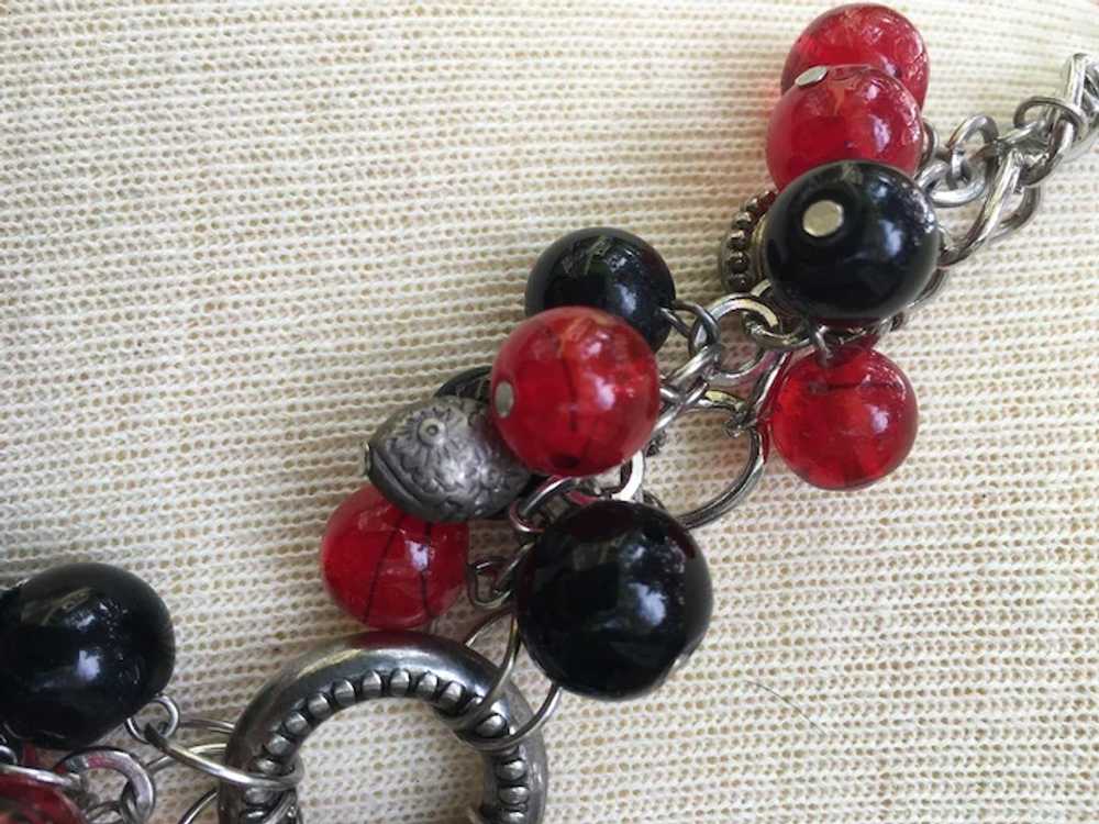 Chunky Red and Black Beaded Silver Tone Necklace - image 3