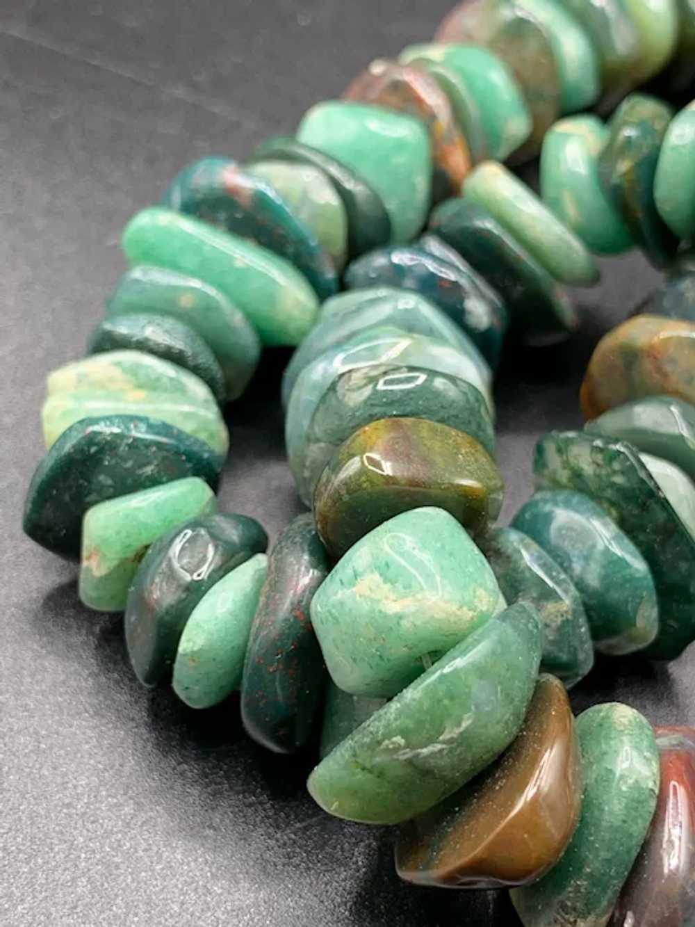 Vintage Green semi-precious stone necklace long s… - image 4