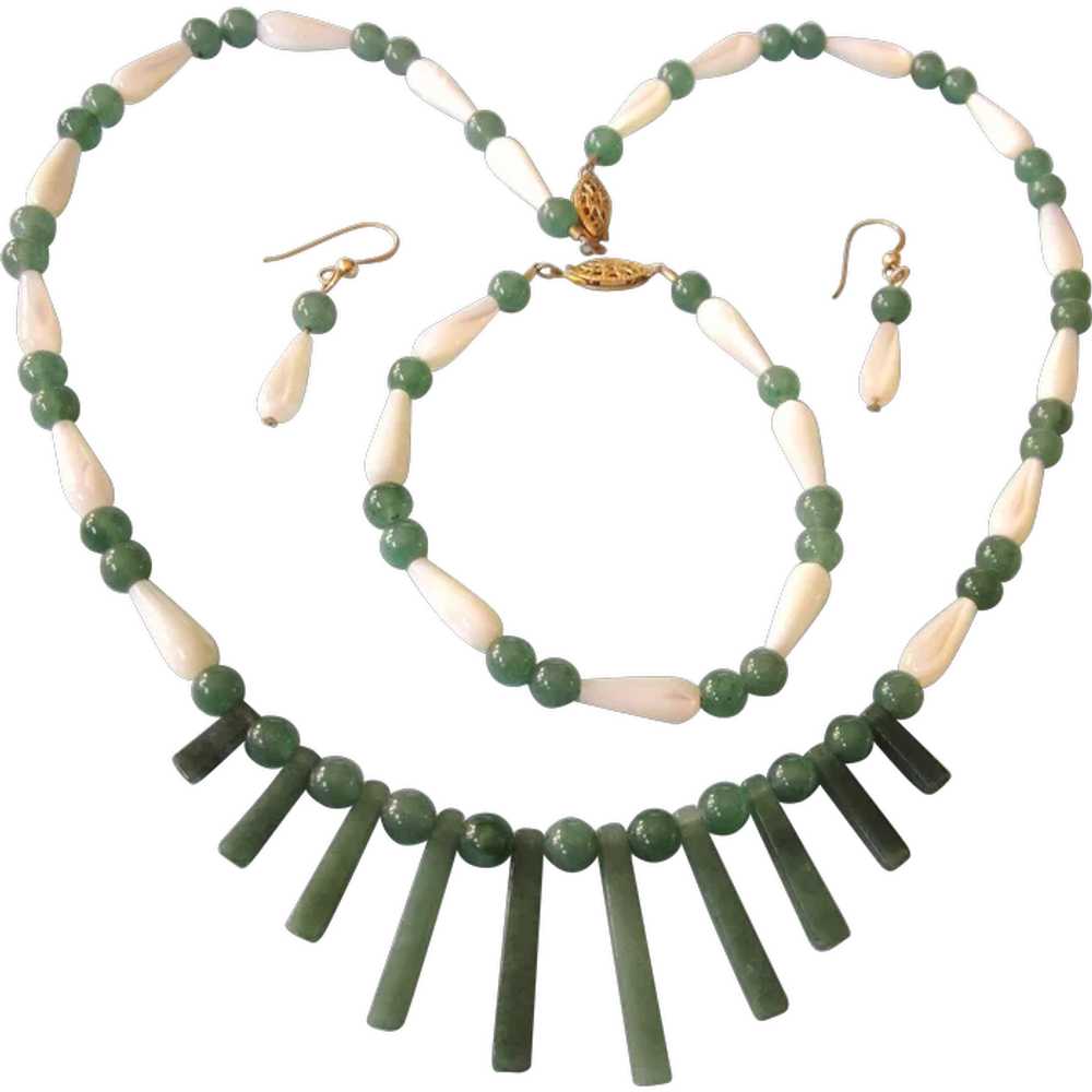 Vintage Chrysoprase and Mother of Pearl Parure - … - image 1