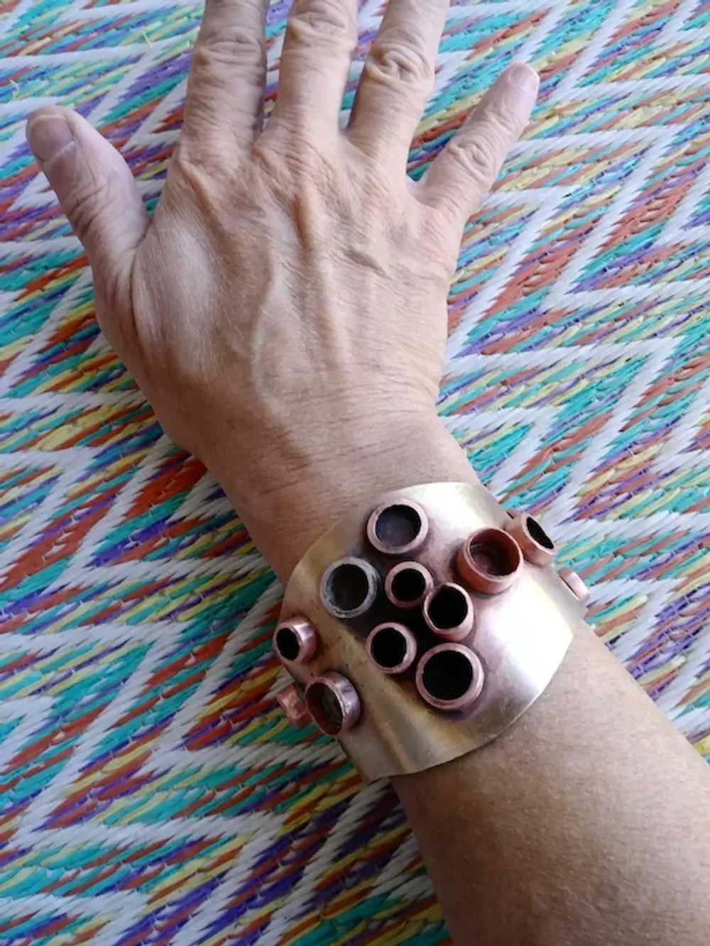 1970s Brutalist Copper Cuff Bracelet Unisex - image 3
