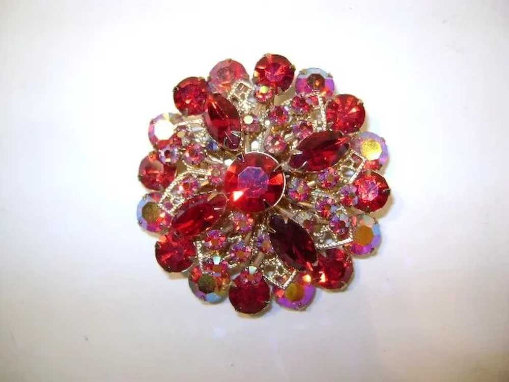 VINTAGE Unsigned  Beautiful Red Brooch  It's A Da… - image 2