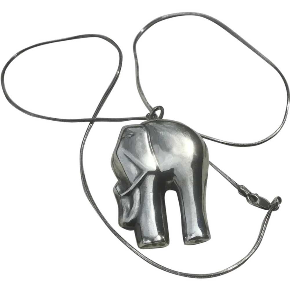 Large Sterling Silver African Elephant Pendant Ne… - image 2