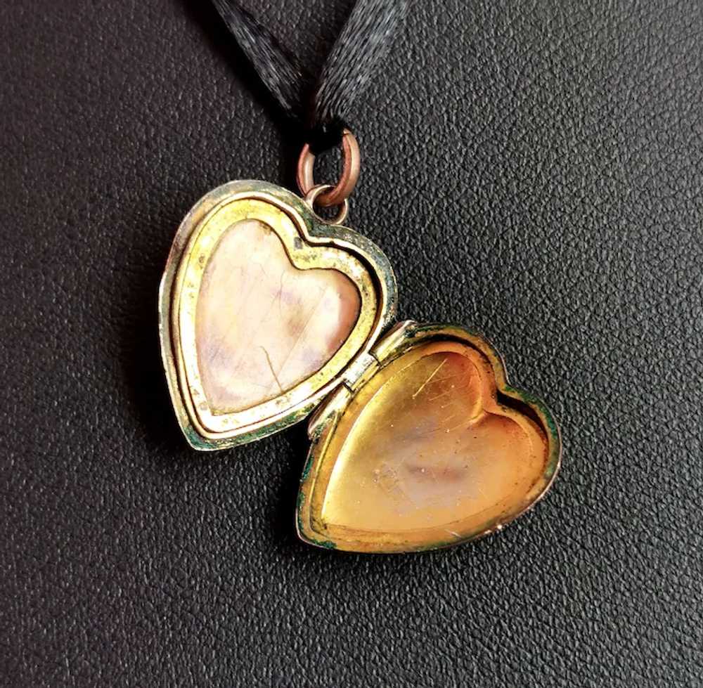 Antique 9k gold Heart shaped locket pendant - image 10