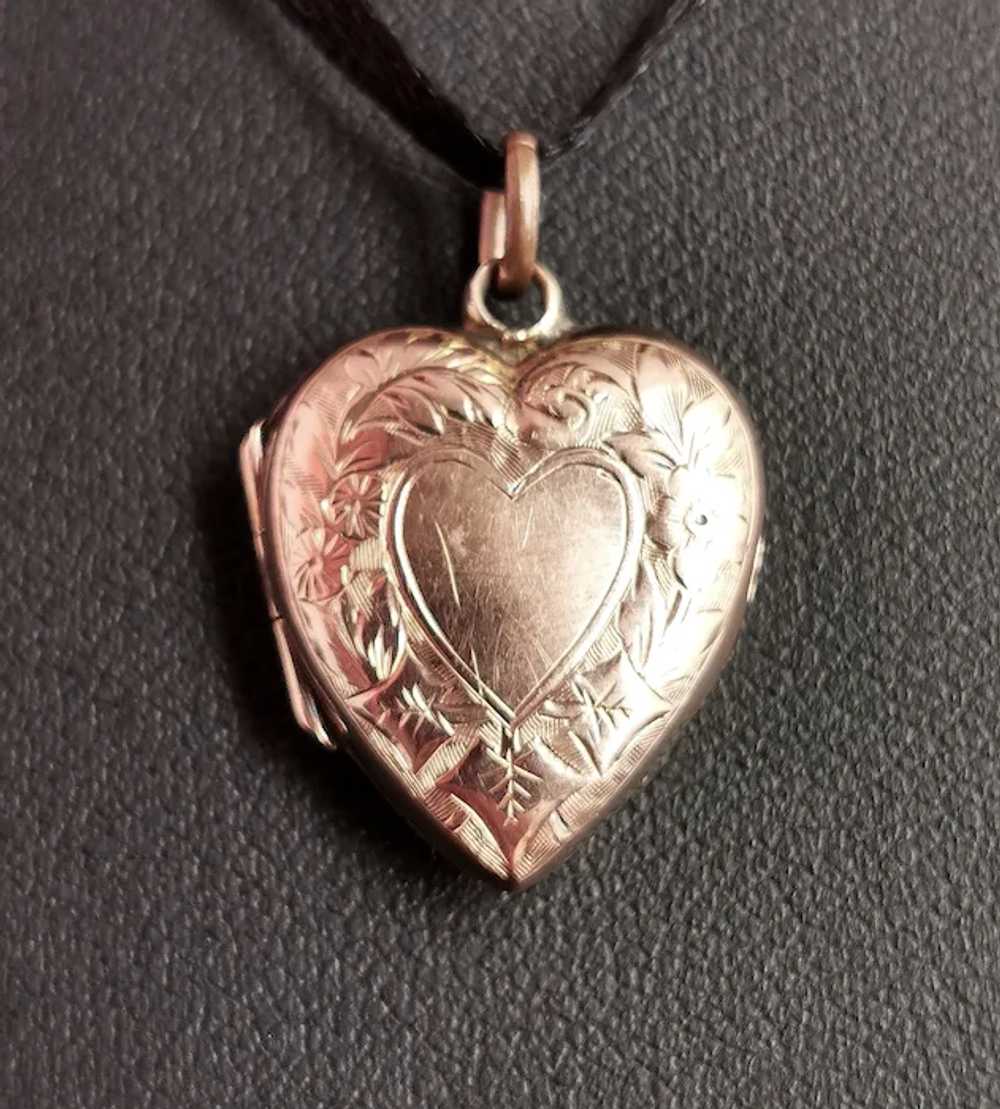 Antique 9k gold Heart shaped locket pendant - image 5
