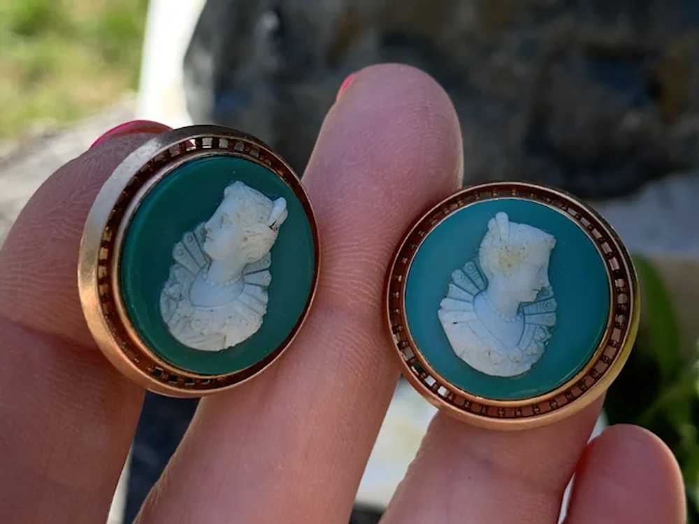 Victorian Green Agate Cameo Cufflinks - image 2