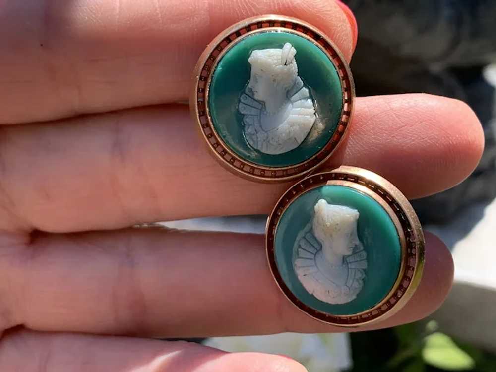 Victorian Green Agate Cameo Cufflinks - image 3