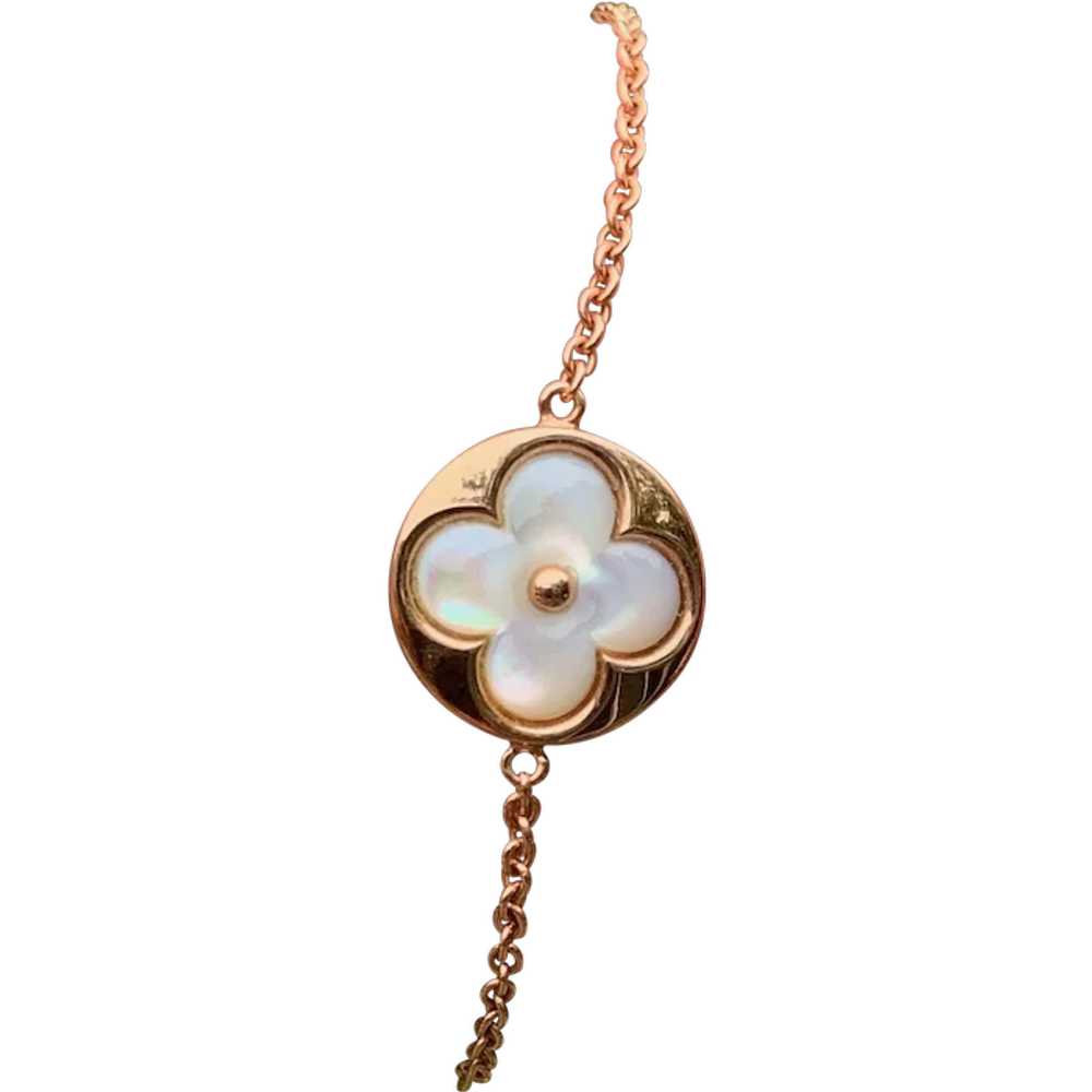 Louis Vuitton Blossom Pendant, Pink Gold and Diamonds. Size NSA