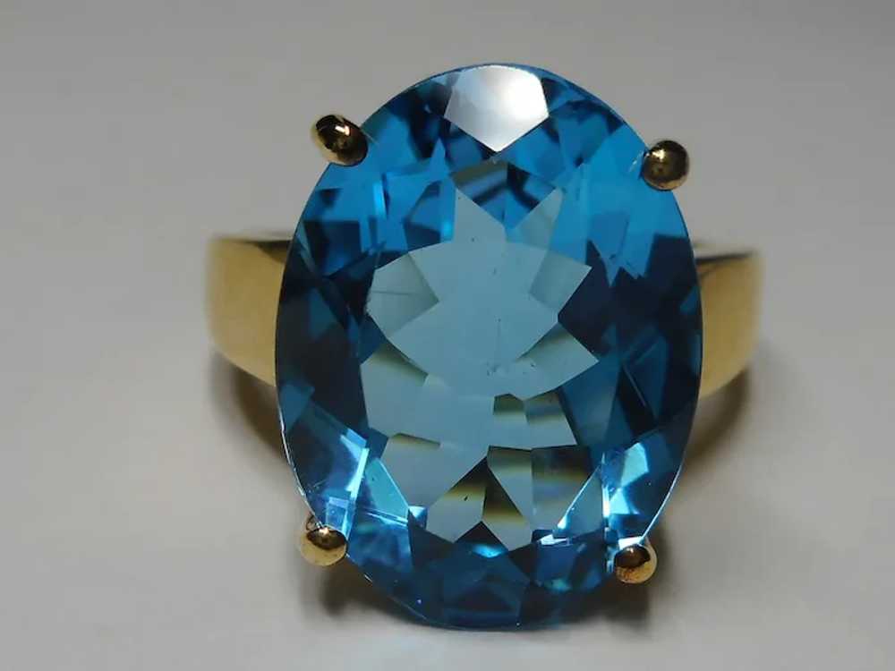 10k Blue Color Topaz Gemstone Ring - image 4