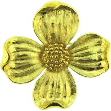 Signed Trifari TM vintage gold tone dogwood flower
