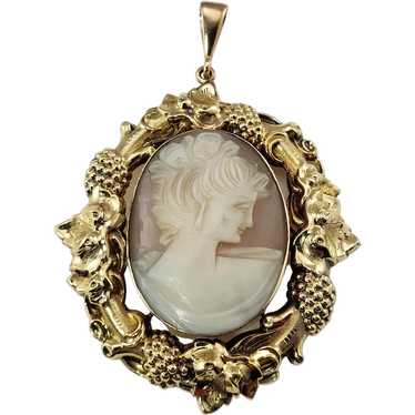 Vintage 14 Karat Yellow Gold Cameo Pendant - image 1