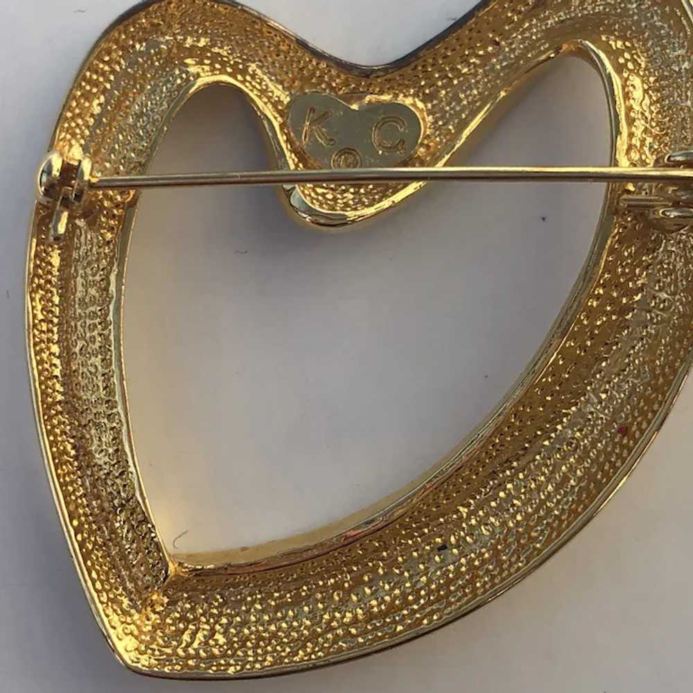 Vintage Goldtone Heart Brooch - Signed KC - image 4