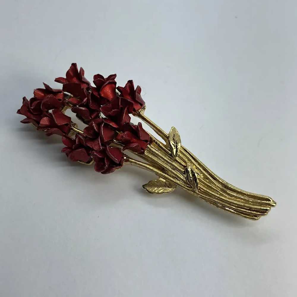 Vintage 3D Flower Base Pin Brooch - Ruby Lane