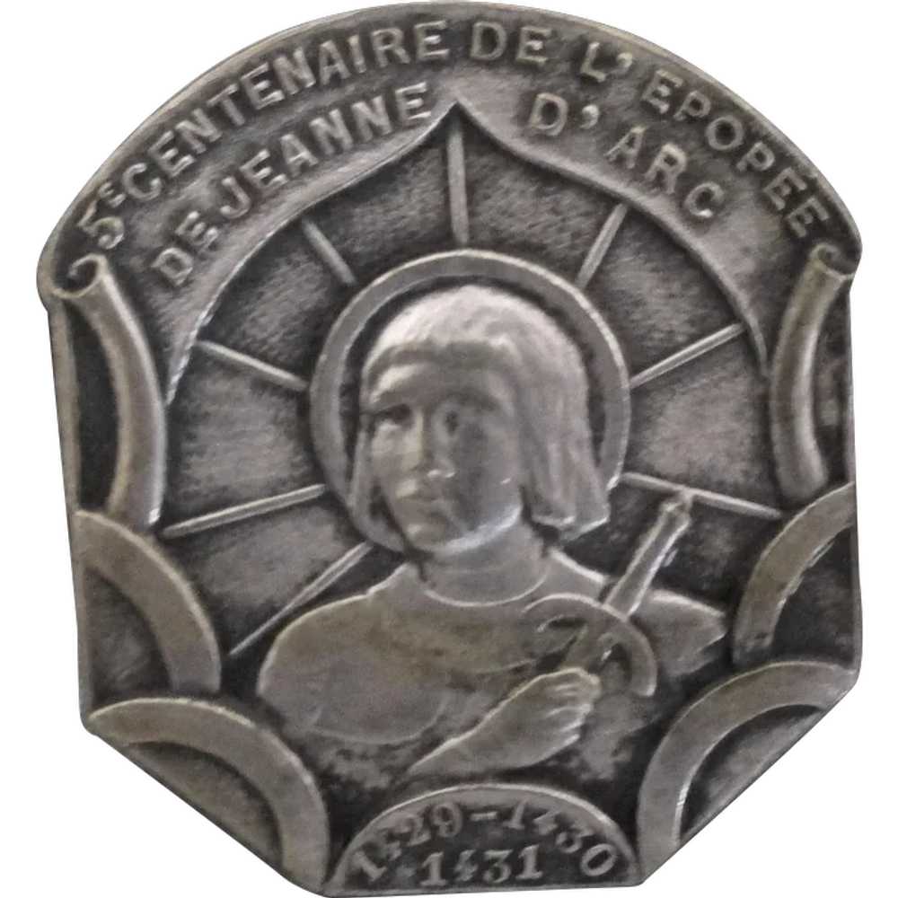 Vintage 500 Year Centennial of Joan of Arc Brooch - image 1