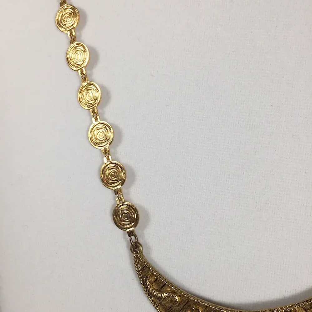 Large Vintage Egyptian Medallion Necklace in Gold… - image 5