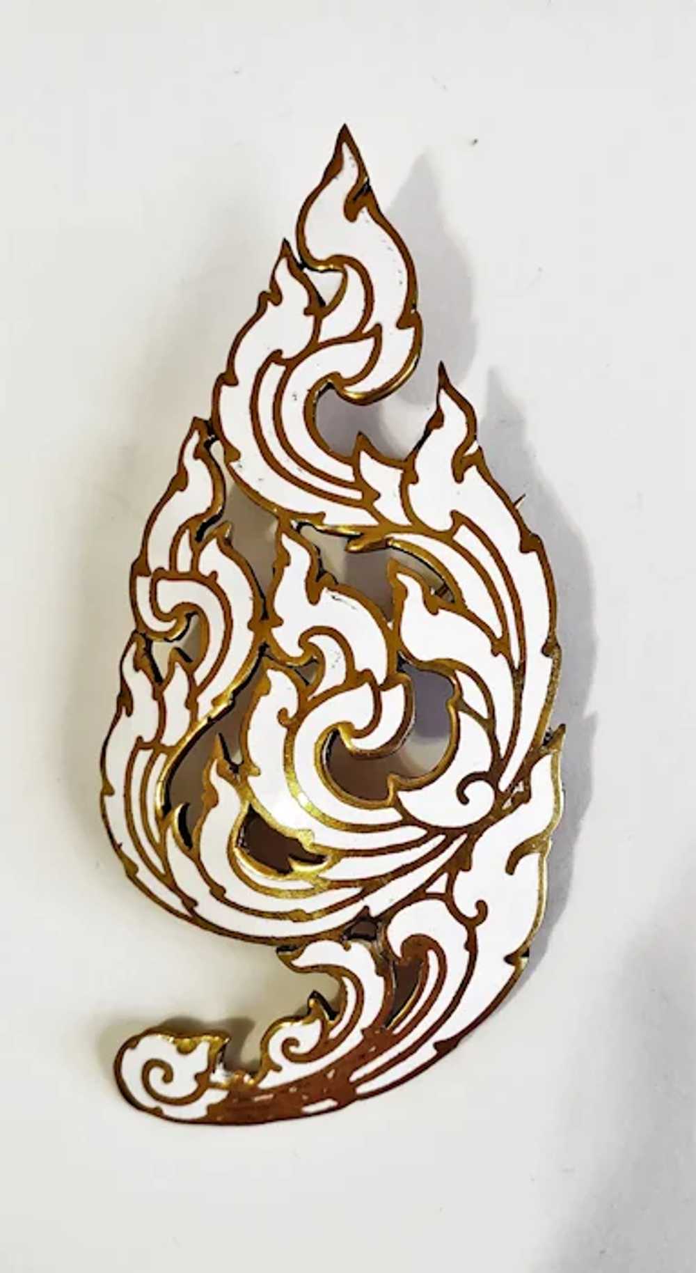 Vintage Siam White Enamel Flames Brooch Pin - image 2